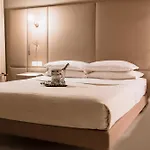 בית הארחה Le Greghe לאזיסה