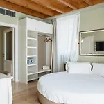 Le Greghe בית הארחה לאזיסה