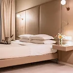 Le Greghe בית הארחה לאזיסה