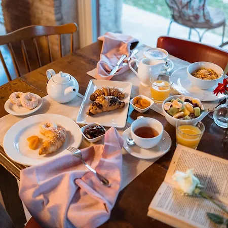 Le Greghe Konukevi Lazise